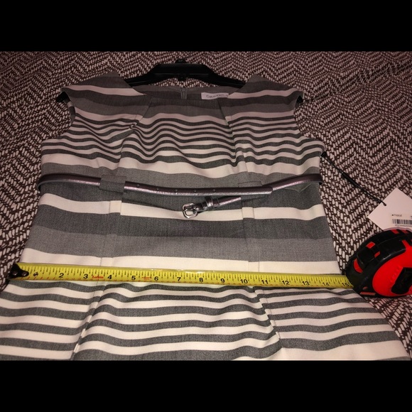 NWT Calvin Klein elegant dress - Picture 8 of 8